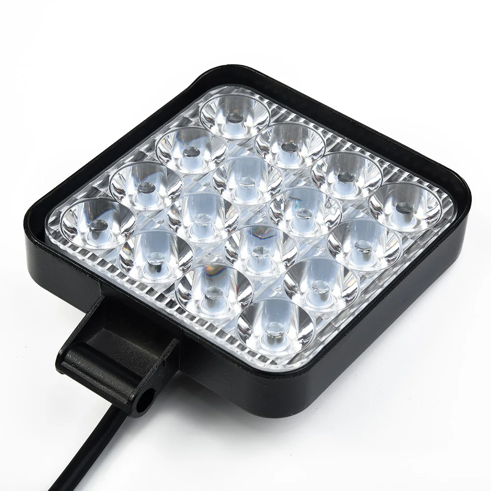 

1Pcs 48W 16-LED Work Light Bar Floodlight Car ATV Off-road Driving Fog Lamp DC 12V/24V Green Light Auto Accessories