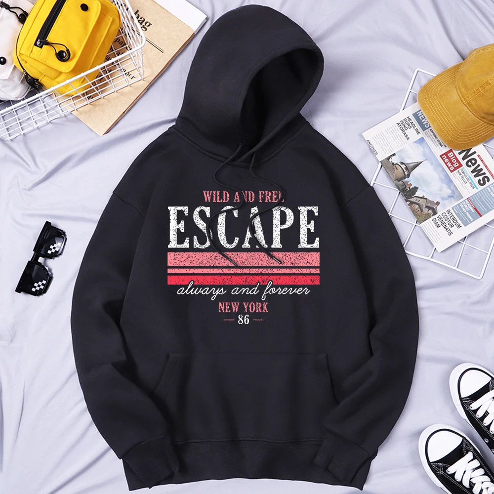

Wild And Free Escape New York 86 Men'S Clothing Fashion Loose Tops Vintage Designer Hooded Graphics Harajuku Men'S Clothing