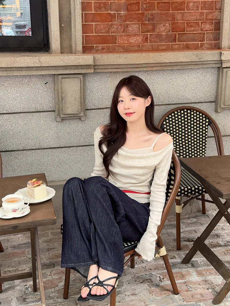 Fake Two-piece Off Shoulder Long Sleeve T-shirt Women's Sexy Slash Neck Flare Sleeve Base Shirt Top Autumn Casual Slim Fit Tops