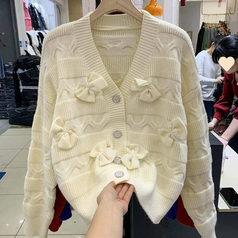 

2023 Autumn And Winter New Solid Color Knitted Cardigan Women's Long Sleeve Fragrant Sweater Coat Fashion