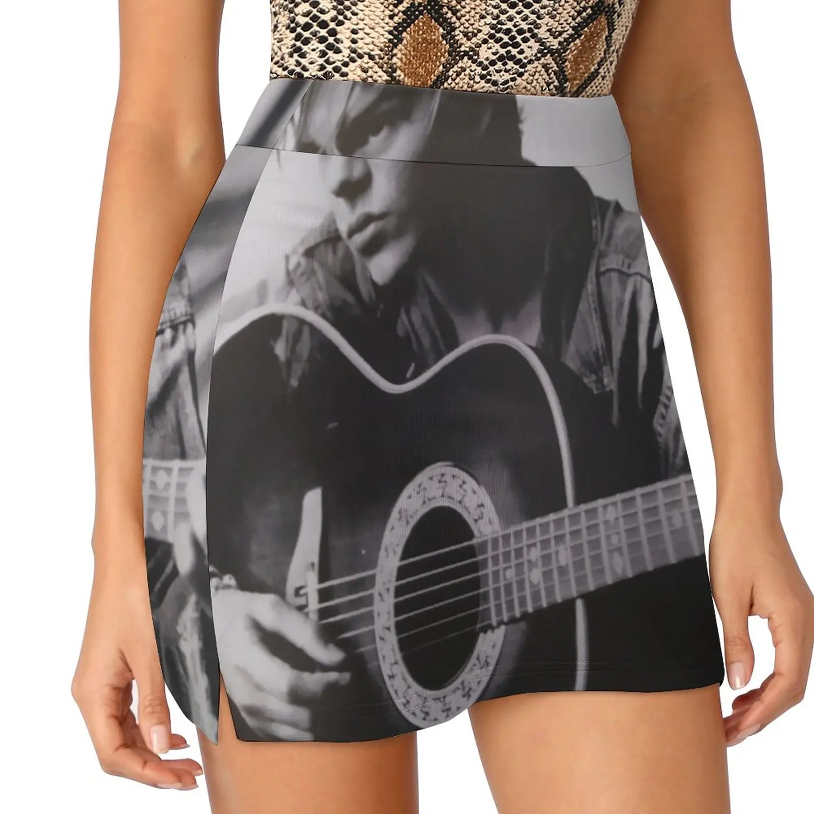 

RIVER PHOENIX PLAYING THE GUITAR WITH MELANCOLIC AIR Light proof trouser skirt Women's summer dress korean style women clothing