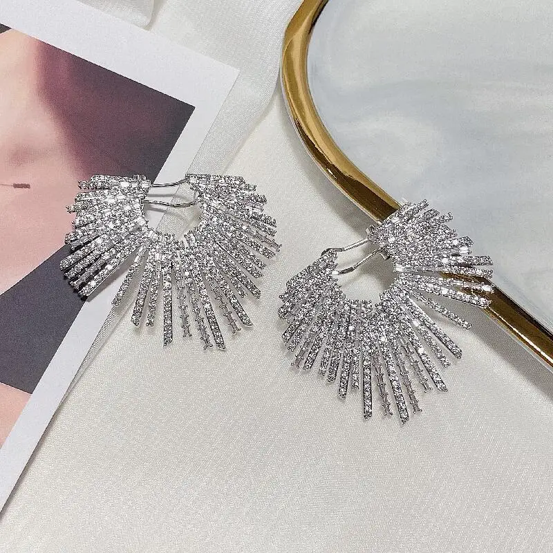 Luxury Fireworks Bloom Earring Sector Micro-inlay Cubic Zircon Back Cuff Design Earrings Women Jewelry Big Bling Drop Earring