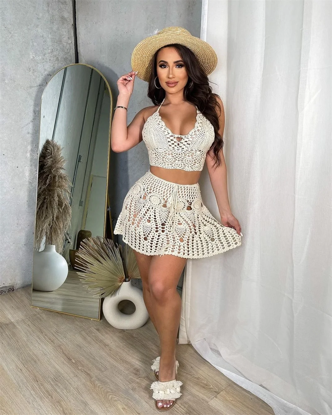 

Hand Crocheted Beach Dress Set V Neck Crop Top And Mini Skirt Suit Hollow Out Summer 2 Peices Set Solid Color