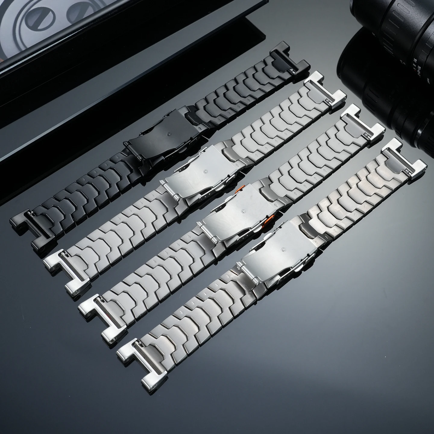 Enhanced Titanium Bracelet for Men's Watch - Lightweight & Waterproof Design