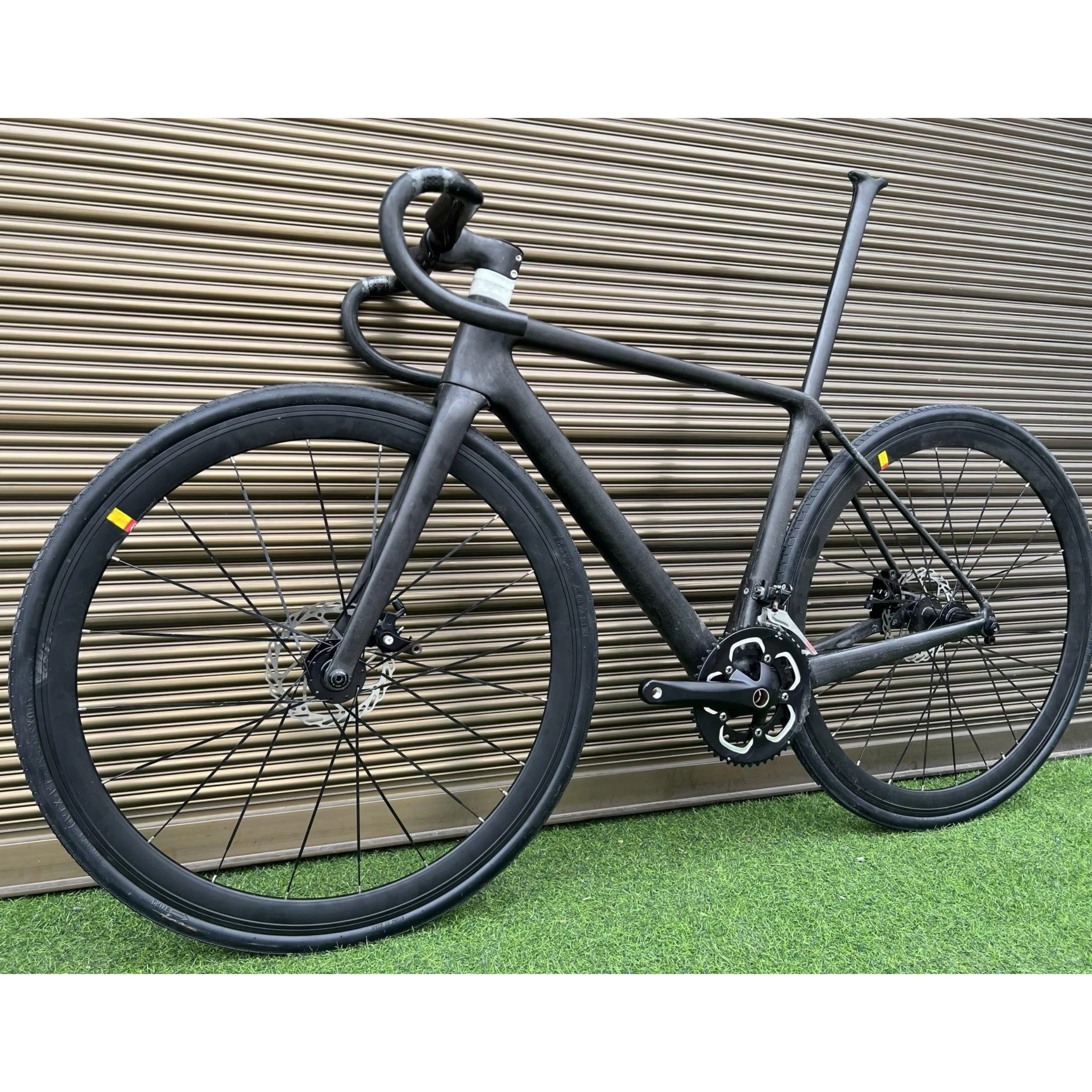 

R5 Complete Bicycle Whole Bike Road Carbon Disc Brake 11 12 speed 700c Carbon Wheelset With Groupset Custom Logo DPD UPS Ship