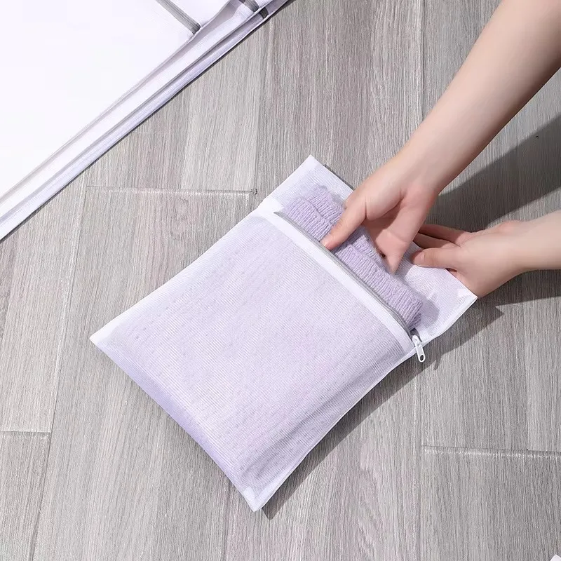 4pcs Zippered Mesh Laundry Bag Polyester Laundry Wash Bags Fine Net Laundry Basket Laundry Bags for Washing Machines Bra Bag 6