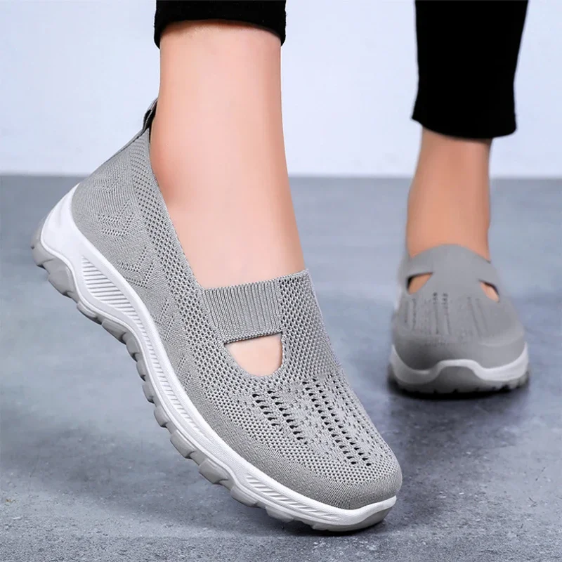 2025 popular upgraded version of Spring and Autumn women's shoes, knitted breathable upper, simple flat shoes work women's shoes 6