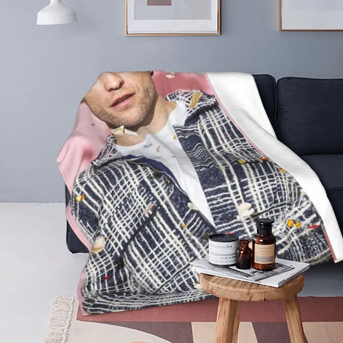 

Robert Pattinson The Twilight Saga Blanket Fleece Printed Portable Ultra-Soft Throw Blanket for Home Bedroom Rug Piece