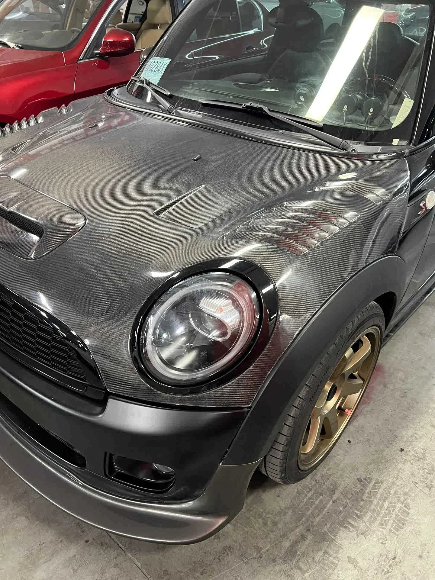 ドライカーボン ファイバー BMW MINI ミニ F54 F55 F56 F57 シフトハンドル台座フレームカバー 1枚 ドライカーボン ファイバー BMW MINI ミニ F54 F55 F56 F57 カーボン