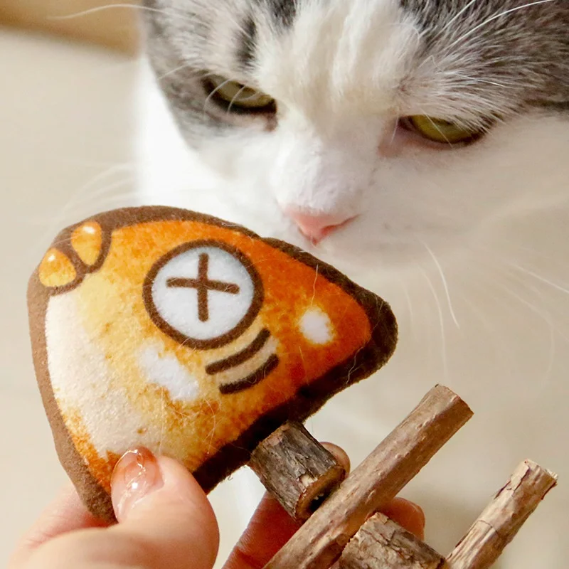 Interactief Silvervine kattenspeeltje in de vorm van een gegrilde vis, een speeltje om de kiezen van kittens te stimuleren en de mondgezondheid te bevorderen._voghion.com
