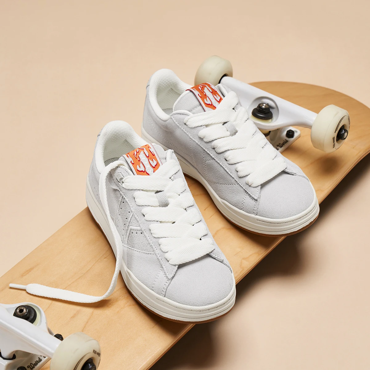 Xtep Jiaoban Skateboarding Shoes For Women Autumm Comfortable Sports Shoes Jogging Fashion Comfort Sneakers 876318310024
