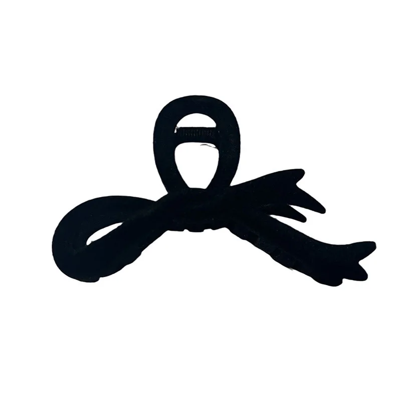 Рисунок 6 - Заколки для волос с красным бархатным