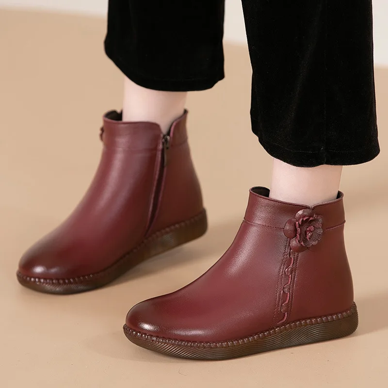 

GKTINOO 2024 Winter Genuine Leather Ankle Boots Handmade Lady Soft Flat Shoes Comfortable Casual Moccasins Warm Plush Snow Boots