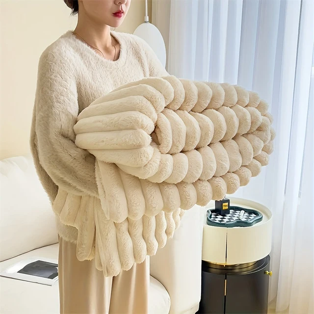Autumn Winter Fluffy Blankets Soft Thickened Warm Bed Sheet Cover Bedspread Solid Color Nap Blanket Home Bedroom Decorations 2