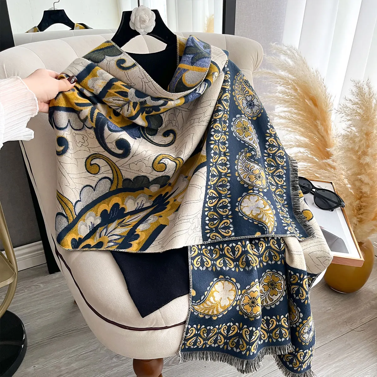 Winter Elegance Cashmere Scarf For Women Paisley Shawl Female Pashmina Luxury Brand Poncho Thick Blanket Warm Bufanda Echarpe