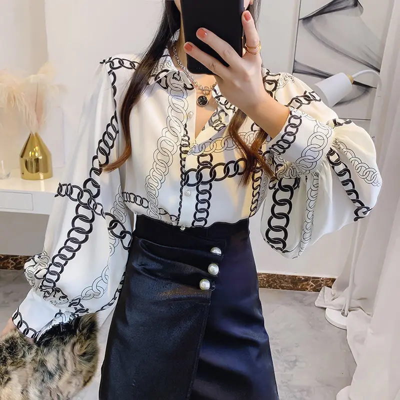 Spring Autumn Street Style Vintage Chain Print Shirt Women Loose Casual Temperament Cardigan Blusa Ladies Elegant Fashion Blouse