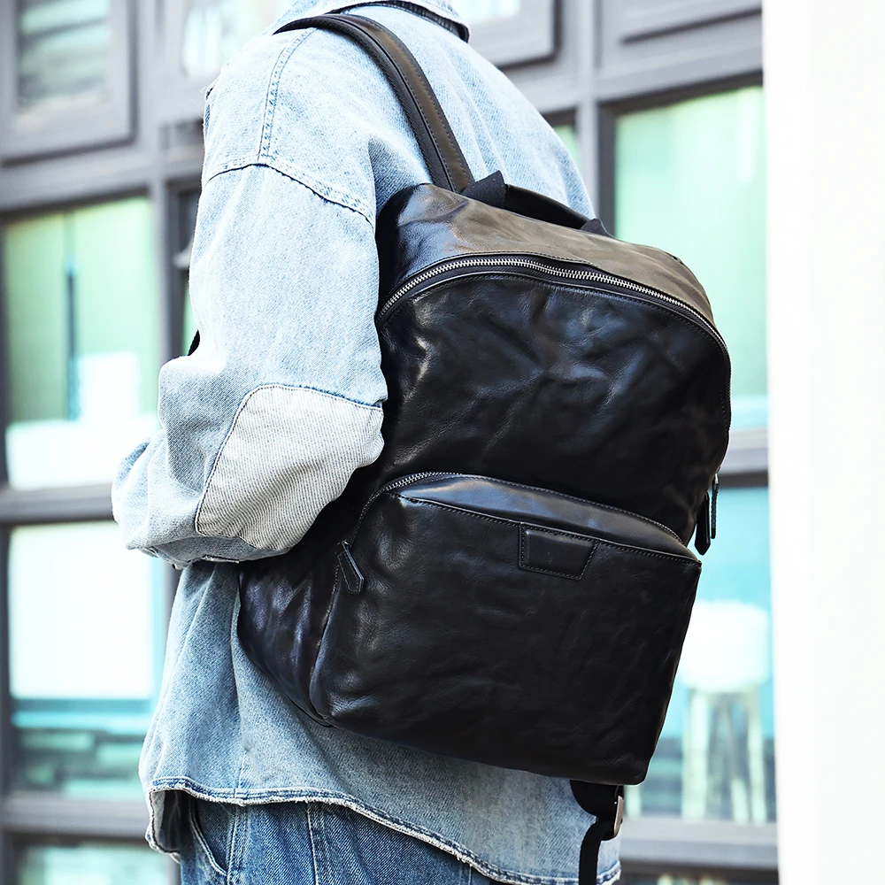 Вместительный рюкзак для компьютера