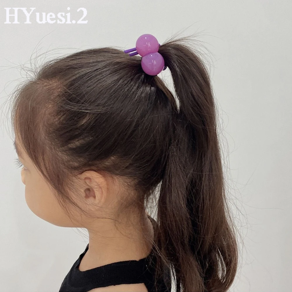 7 Easy Hairstyles With Rubber Bands That Look Adorable! | Blush