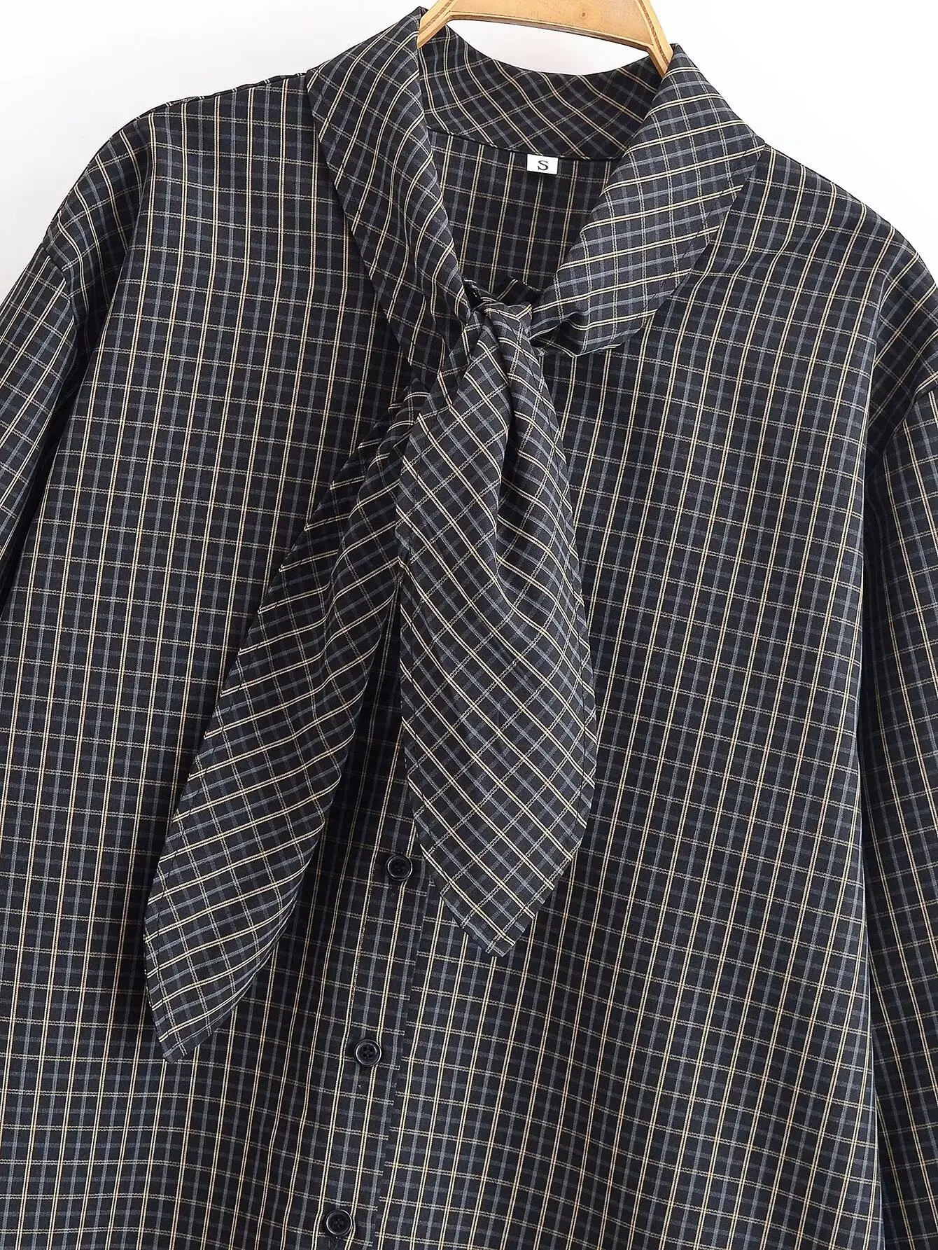 Women Spring Autumn Scarf Collar Shirt Female Long Sleeve Single Breasted Plaid Shirts Lady Fashion Vintage Casual Chic Blouses