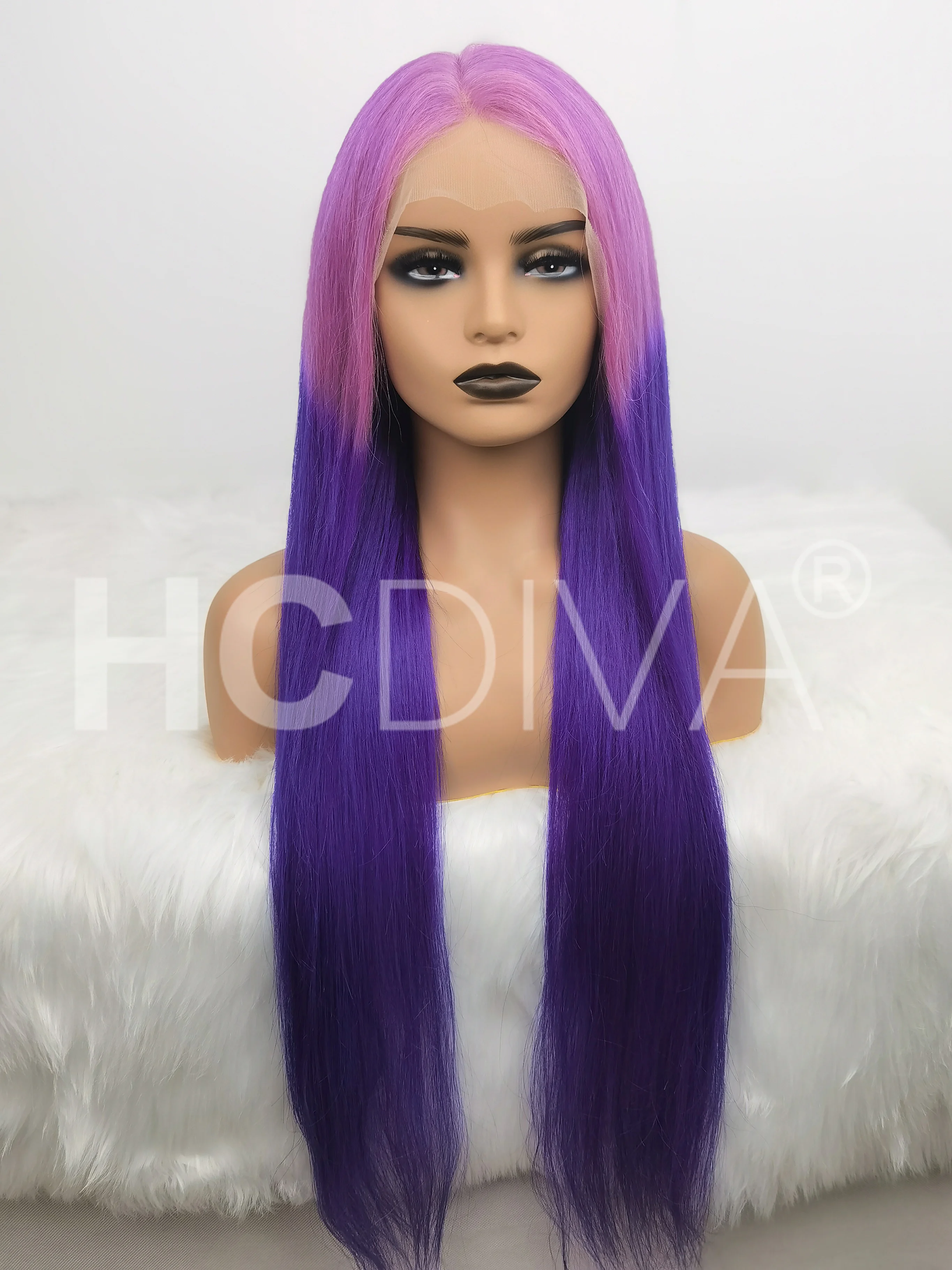 Рисунок 5 - Лавандовый парик на сетке спереди