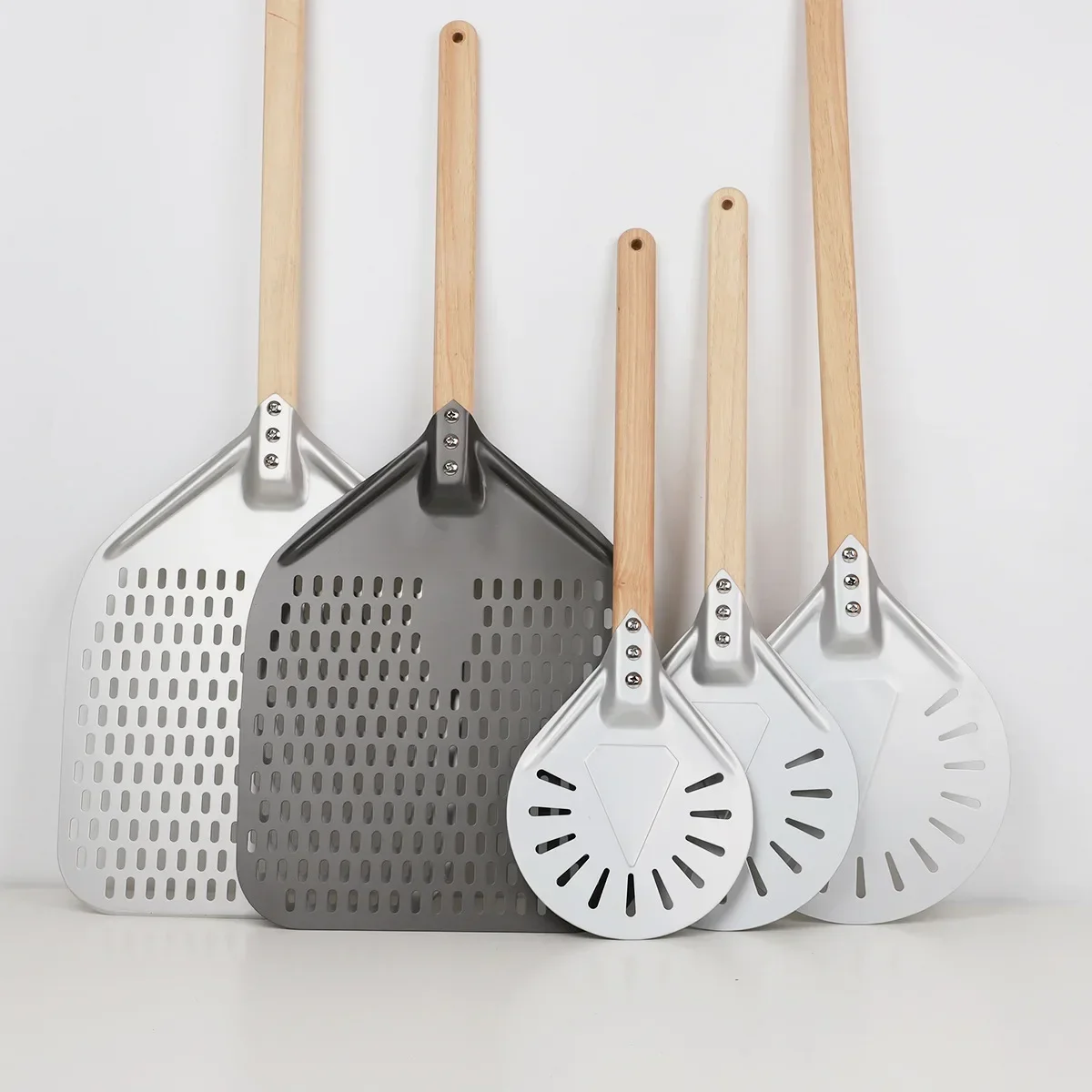 Pizza Peel Turning Small Pizza Tool Non Slip wooden Handle 7 8 9 inch Perforated Shovel Aluminum