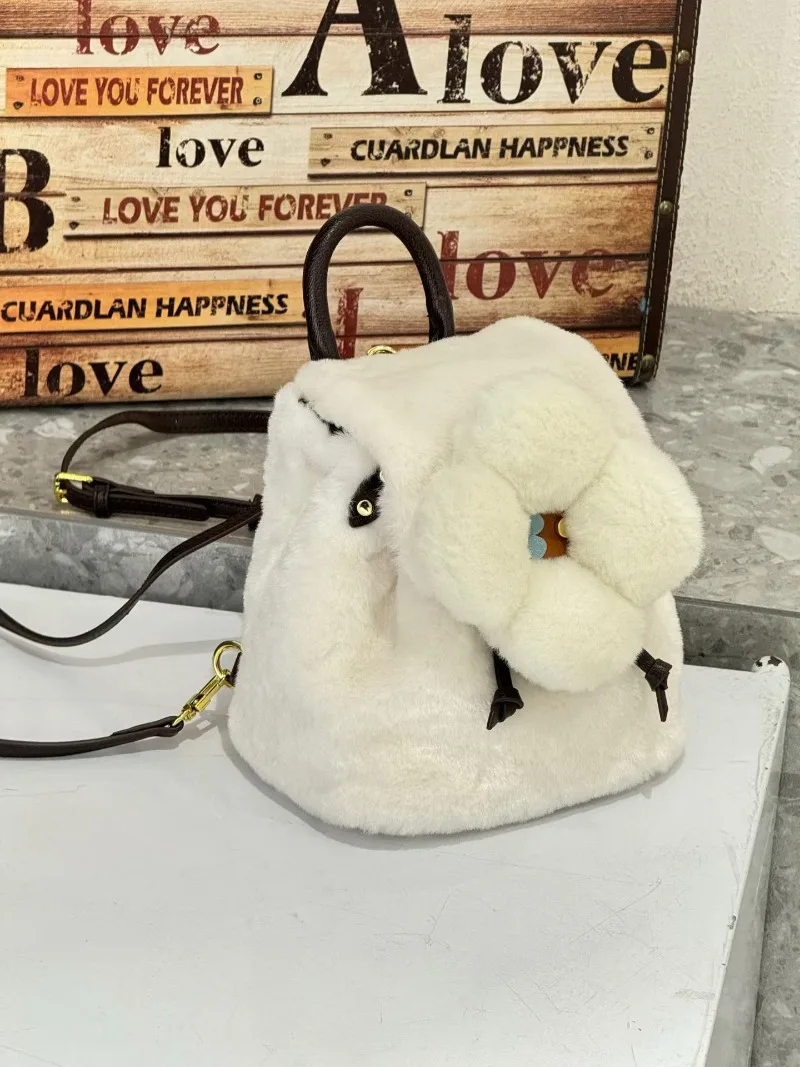 Y2k Plush Backpack Women Small Cute Fluffy Bag Solid Soft Fleece Knapsack Winter Warm Faux Fur Backpack Travel Bag