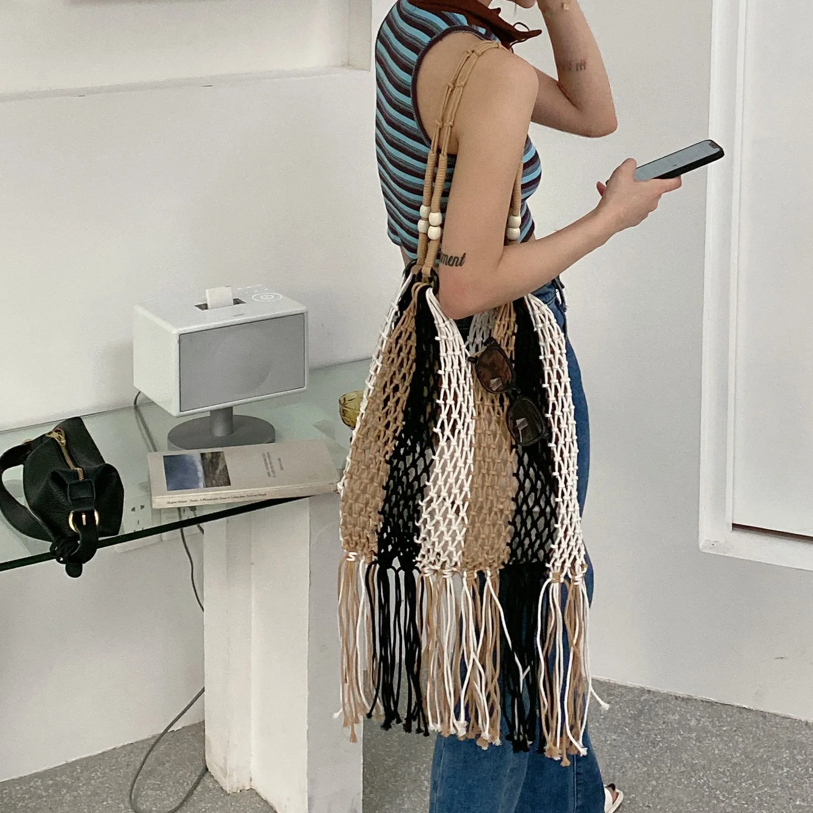 Long Tassel Tote Bags for Women Fishing Net Shoulder Bag Rope Crochet Woven Handbags Bohemian Hollow Striped Travel Beach Bag