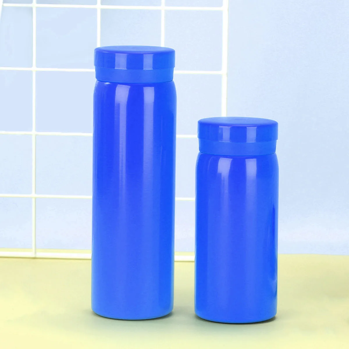 Tazza Termica Mini da 200ML/300ML in Acciaio Inox, Borraccia Tascabile per Auto, Tazza da Caffè Portatile Antigoccia, Bottiglia Termica per Acqua