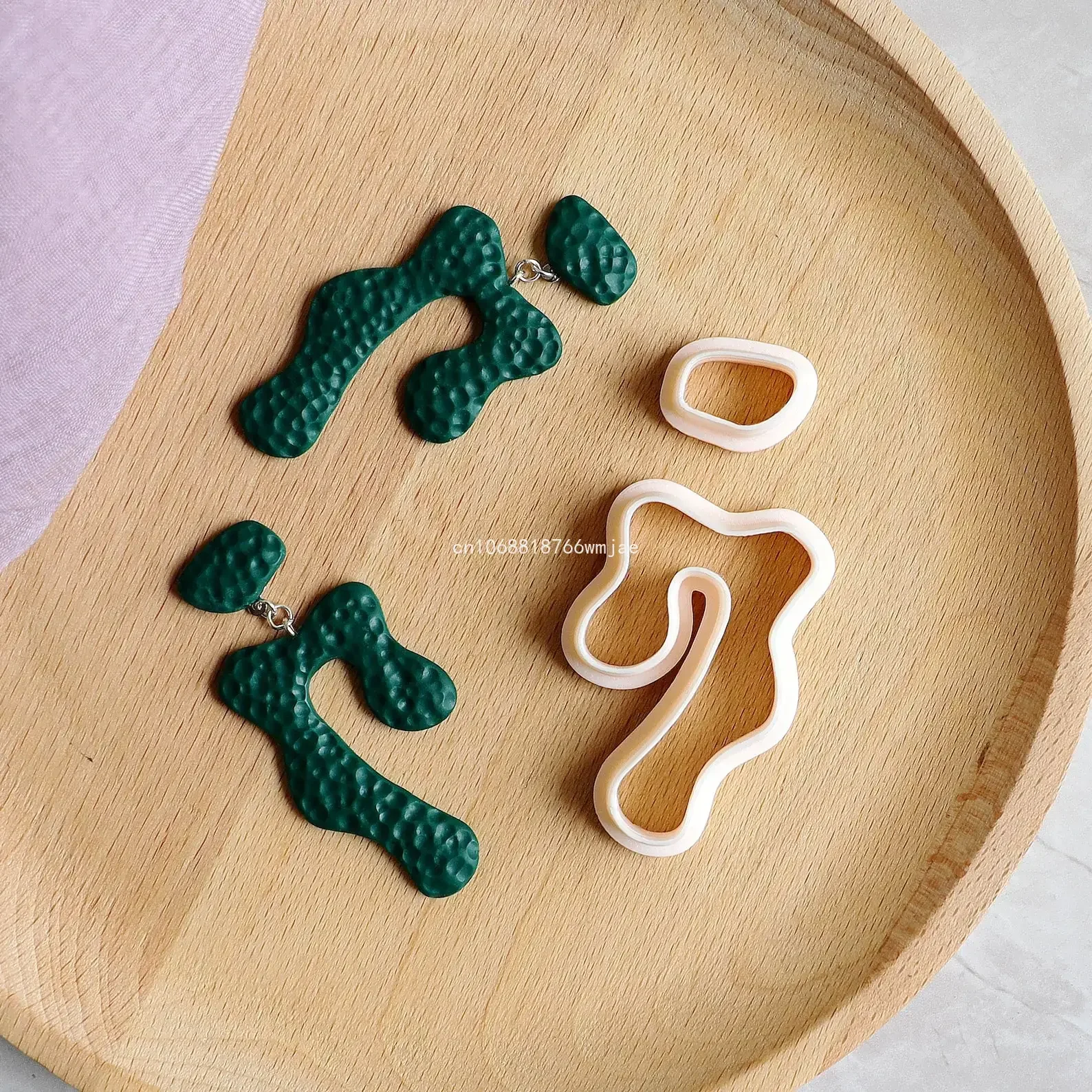 Polymer Clay Cutter Irregular Geometric Polymer Clay Molds Leaves Abstract Shaped Clay Cutters for DIY Earring Jewelry Pendant Embossing Cutting