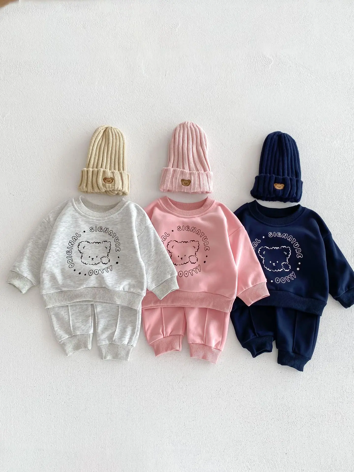 Спортивный костюм для малышей