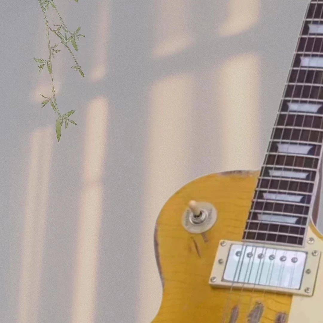 

High quality yellow 6-string electric guitar Yellow guard silver accessories