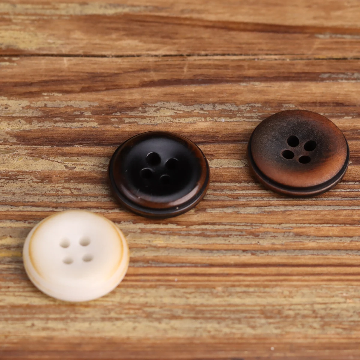 6pcs MUKU Corozo Buttons Reddish Brown White Matt Black Sewing Accessories Best Seller New Natural Fruit Eco Button Sweater 3