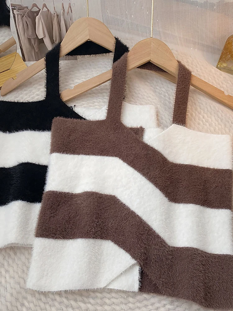 

HELIAR Women Cross Autumn Knitted Halter Patchwork Tops Off Shoulder Tank Top Female Slim Knit Crop Tops Women Sexy Crop Tops