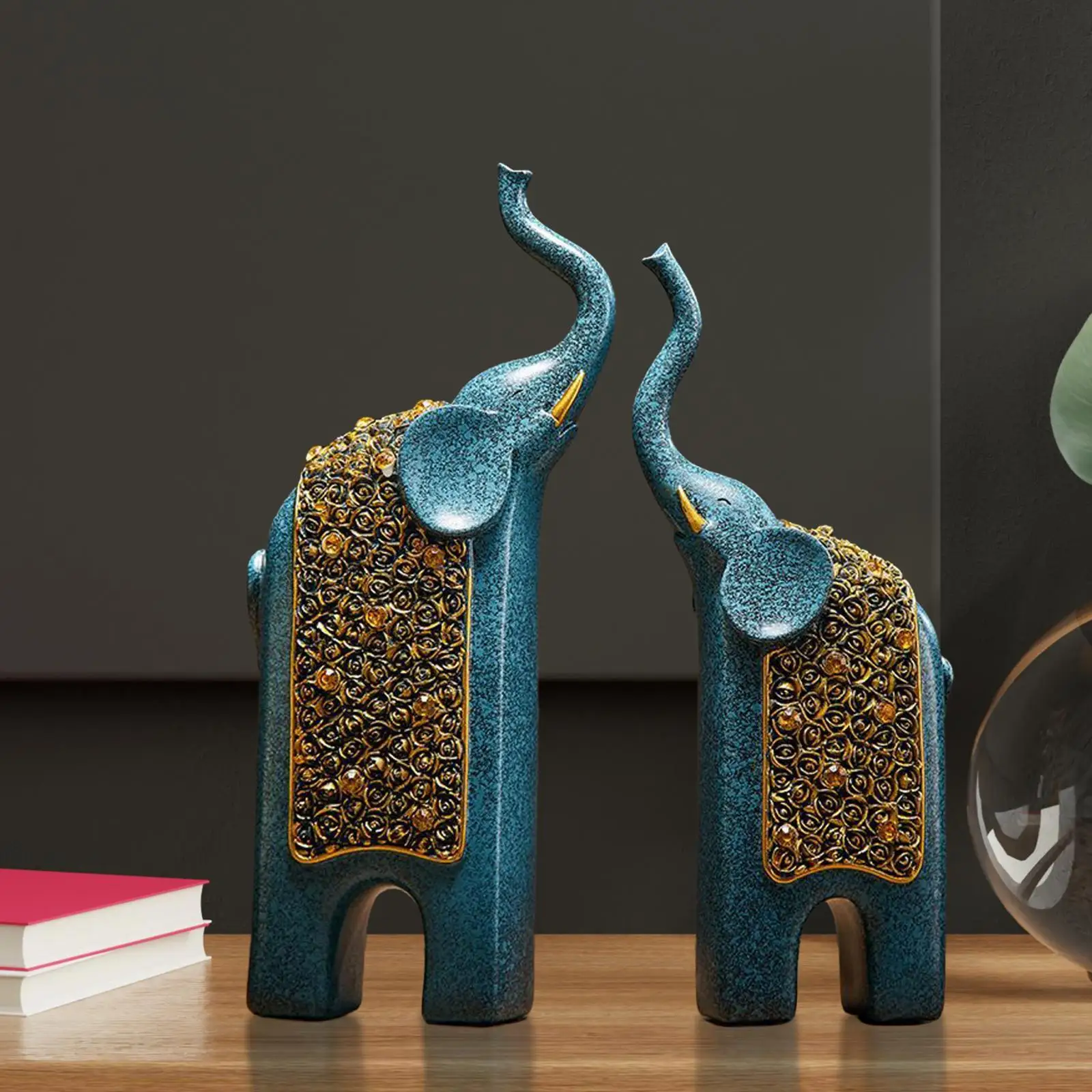 

2x Elephant Statues Decorations Resin Lucky Feng Shui Decor Crafts Figurines