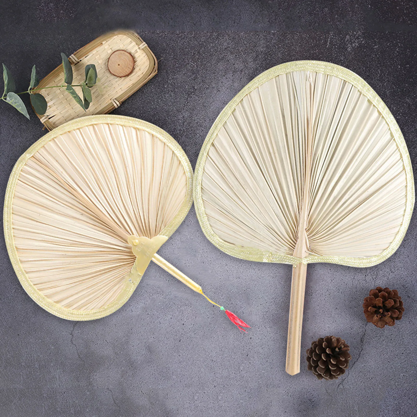 

Handmade Fan Handheld Palm Leaf Fan Cool Baby Mosquito Repellen Fan Summer Manual Straw Hand Fans Palm Leaf