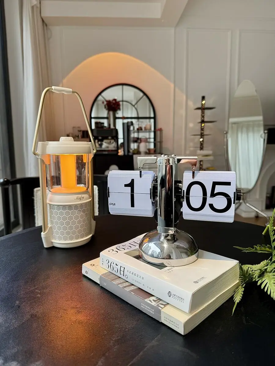 Description Picture 6 of itemVintage Flip Digital Clock Mechanical Automatically Flip Down Page Table Clock Office Flip Digital Clock Home Decor Gifts