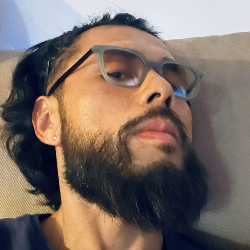 SHAUNA Ultra light Retro Square Sunglasses Ins Popular Contrast Color Matte Gradient Shades UV400_voghion.com