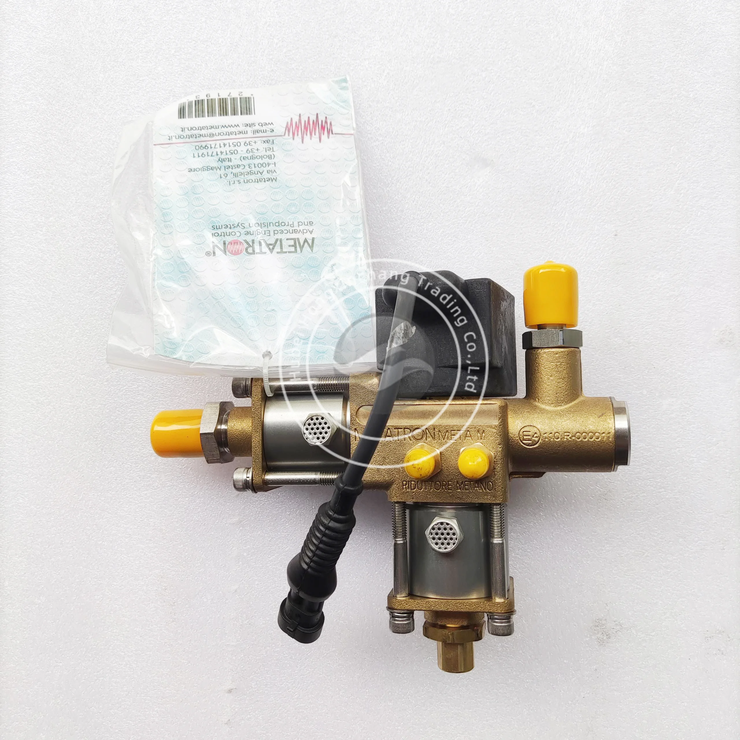 Sinotruk Natural Gas Engine Piston Type High Pressure Reducer VG1095110050