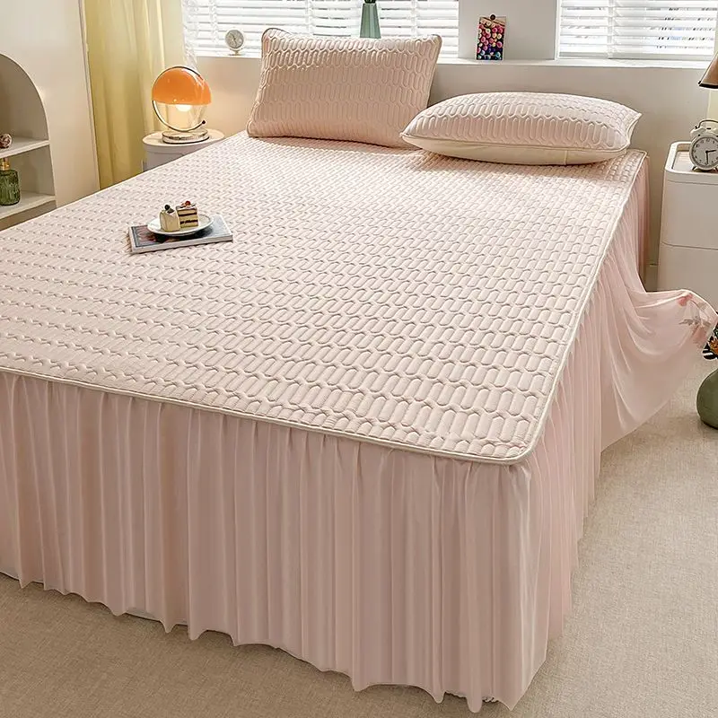 

New Solid Color Anti Slip Latex Cool Mat Bed Skirt Ice Silk Soft Mat Bed Cover Three Piece Set Summer Bedding and Bed Sheets