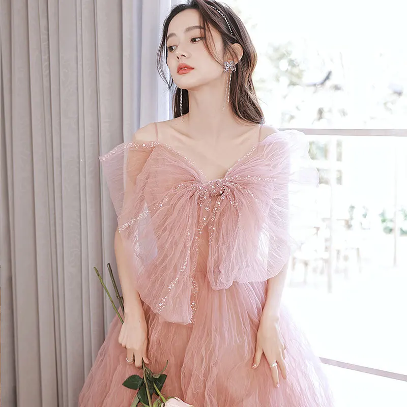 

Elegant Prom Dresses V-Neck Spaghetti Strap Exquisite Sequins Beading Long A-Line 2022 Tulle Wedding Ceremony Evening Gowns New
