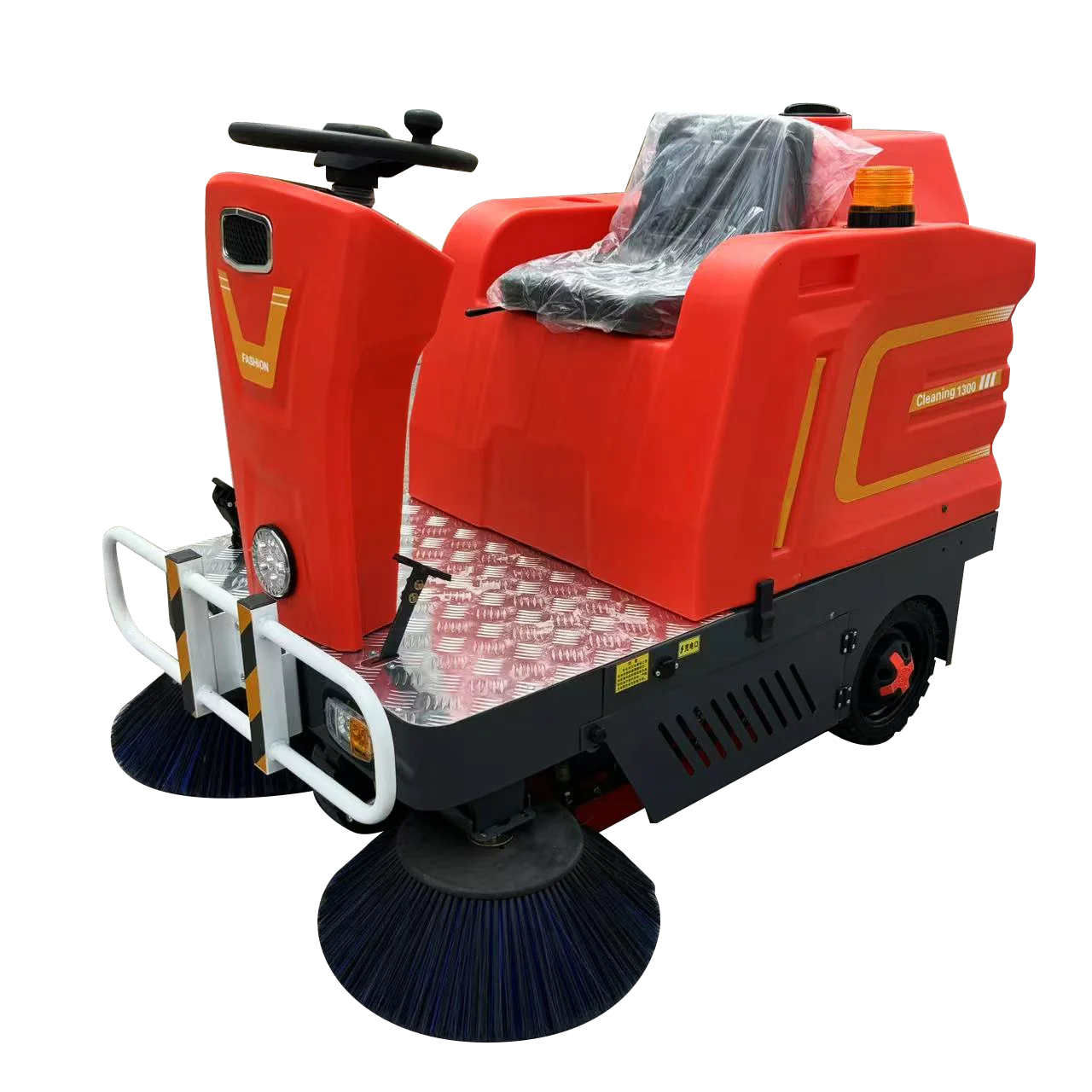 Ce Certified Low-priced Riding Sweeper Cleaning Equipment, Road Sweeper, Road Property Sweeper