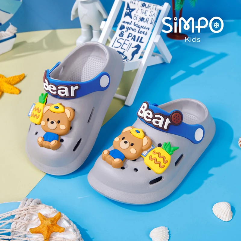 Sandals For Girls & Boys Cartoon Bear & Rabbit Charms Slip On Closed Toe Clogs Lightweight Anti-slip Hollow Kids Garden Shoes