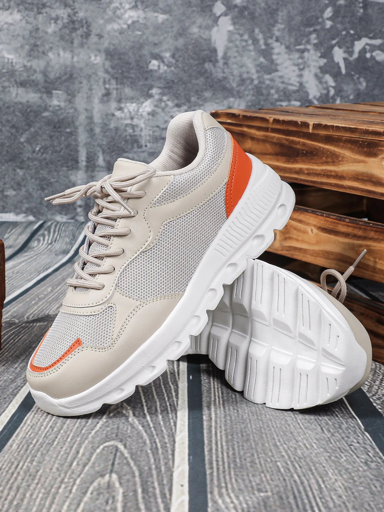 VEAMORS Mesh Running Shoes - Lifestyle Image 12