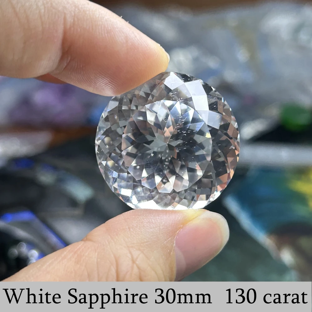 Meisidian Big Size 30mm 130 Carat Synthetic Clean White Sapphire Stone