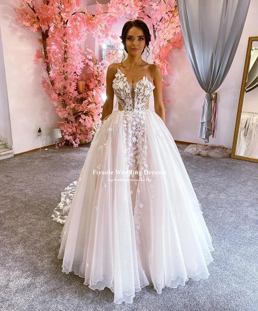 100+ Wedding Gown Designs Every Bride Must Get Their Hands On