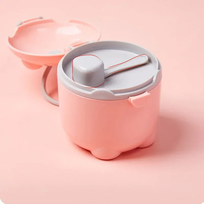 Baby Food Storage Containers Portable Food Storage Box Baby Milk Powder Dispenser Baby Milk Powder Container With Spoon Piggy Double Sealing Food Storage Box BPA Free Infant Snacks Container Milk Powder Box