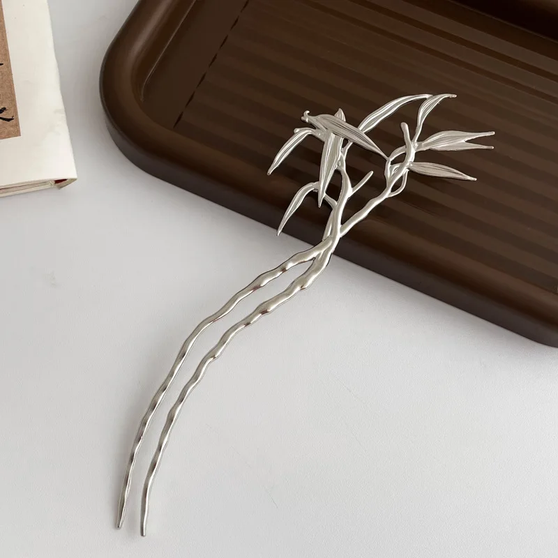 Bamboo Leaf Silver L