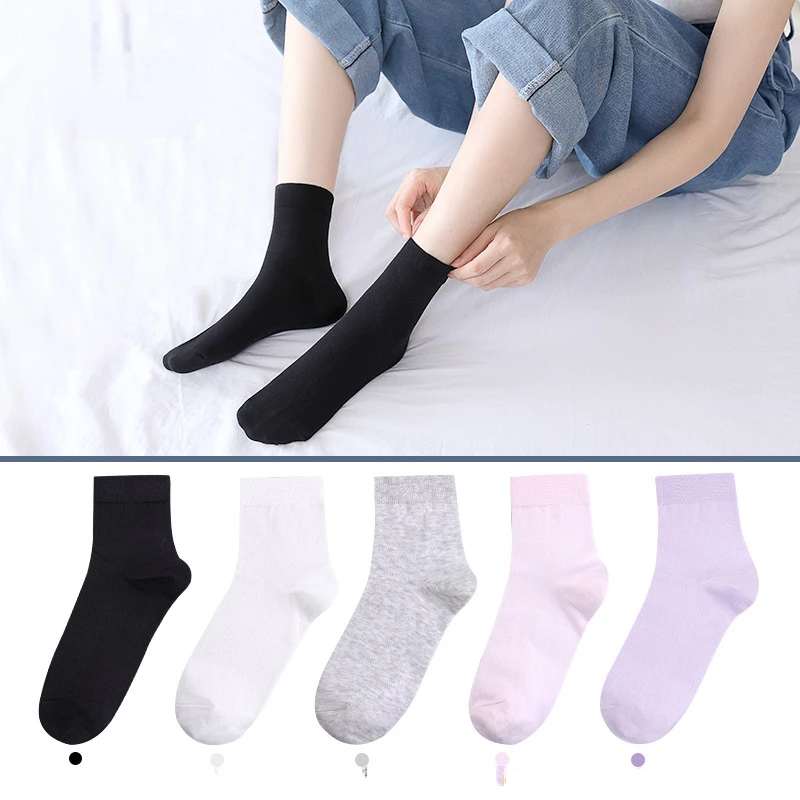 Harajuku Breathable Sport Socks Women Solid Color Girls Student Comfortable Skateboard Sock Christmas Gifts Cotton White Socks