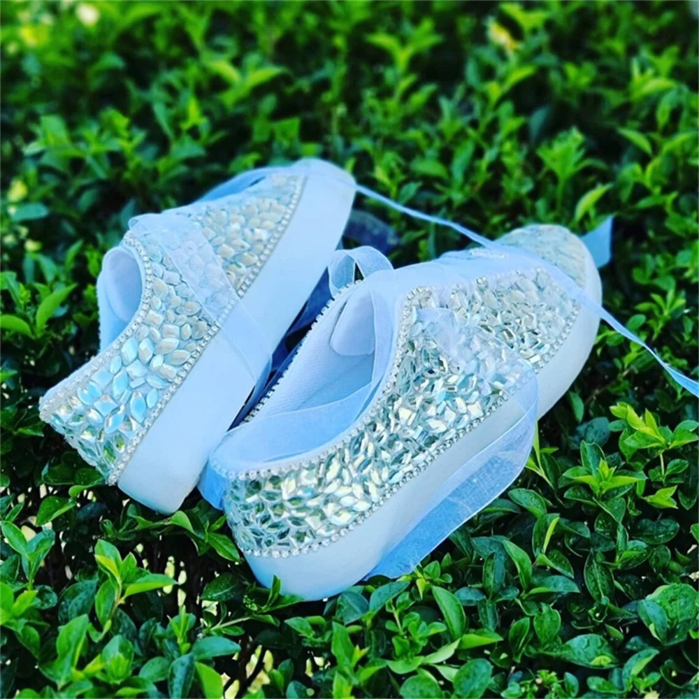 Women White Low Top Rhinestone Gemstone Ribbon Style Canvas Sports Casual Shoes 35-44 sport shoes