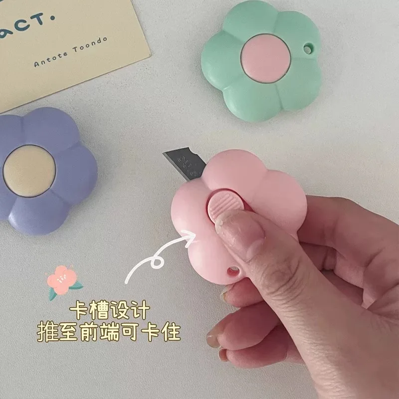 귀여운 꽃무늬 아트 유틸리티 나이프 카와이 미니 휴대용 종이 커터 안전 학생용 공예 절단 도구 꽃무늬 디자인 문구류